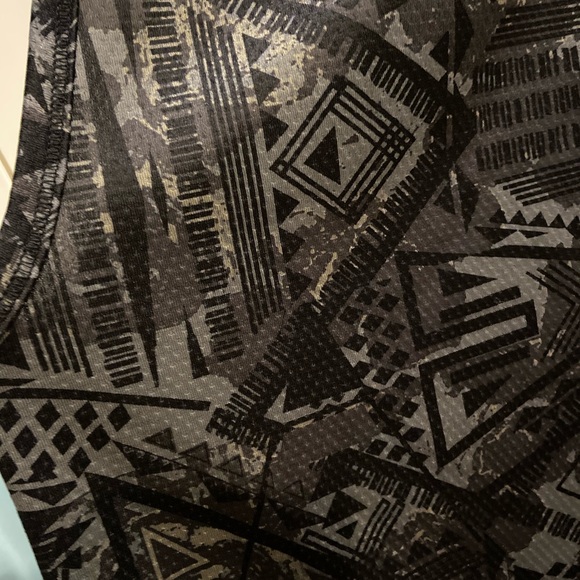 Muscle tank - Picture 4 of 4